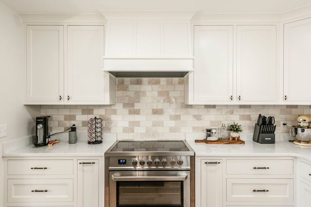 676 Northridge Dr, Gallatin, TN 37066