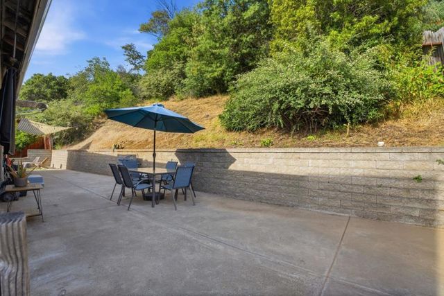 8622 Thermal Street, Oakland, CA 94605