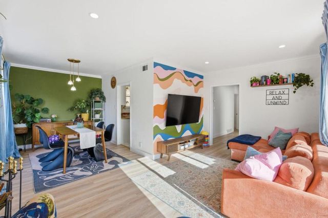 8622 Thermal Street, Oakland, CA 94605