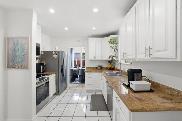 8622 Thermal Street, Oakland, CA 94605