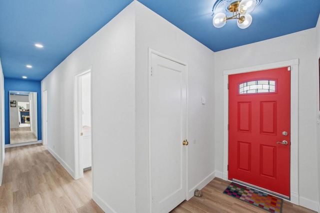 8622 Thermal Street, Oakland, CA 94605