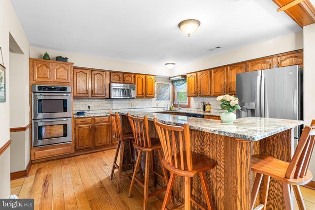 167 MATTHEW CIR, Richboro, PA 18954