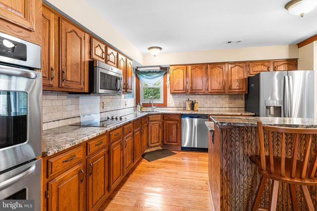 167 MATTHEW CIR, Richboro, PA 18954