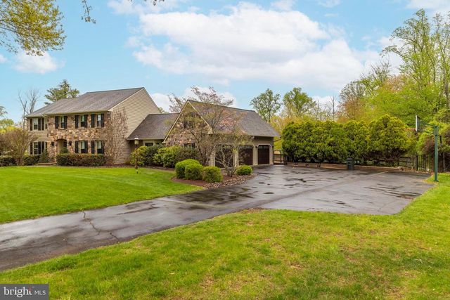 167 MATTHEW CIR, Richboro, PA 18954