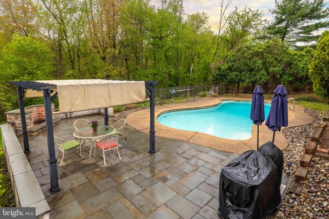 167 MATTHEW CIR, Richboro, PA 18954