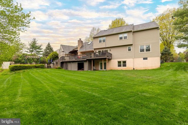 167 MATTHEW CIR, Richboro, PA 18954