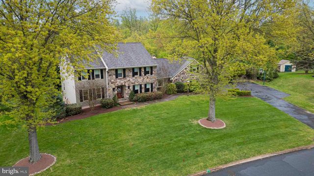 167 MATTHEW CIR, Richboro, PA 18954