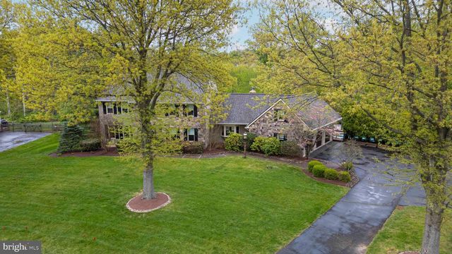 167 MATTHEW CIR, Richboro, PA 18954