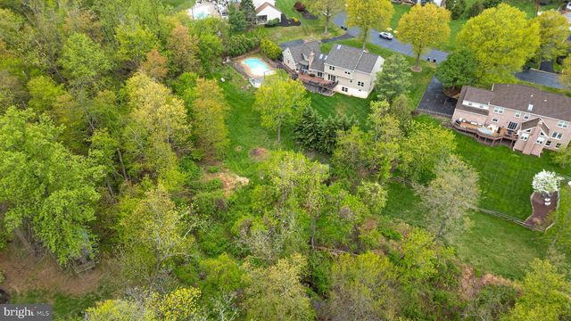 167 MATTHEW CIR, Richboro, PA 18954