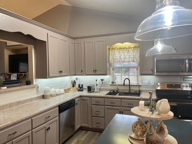 1236 Carroll RD, Goodview, VA 24095