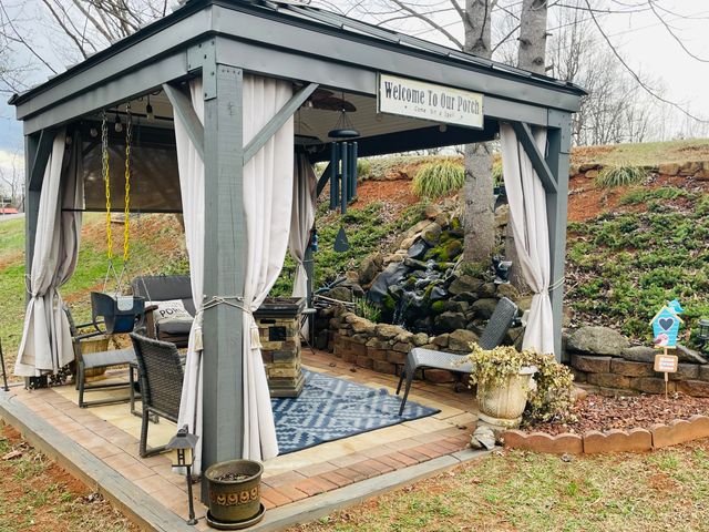 1236 Carroll RD, Goodview, VA 24095