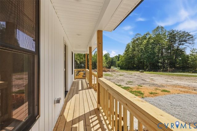 654 Frenchs Store Rd, Cumberland, VA 23040