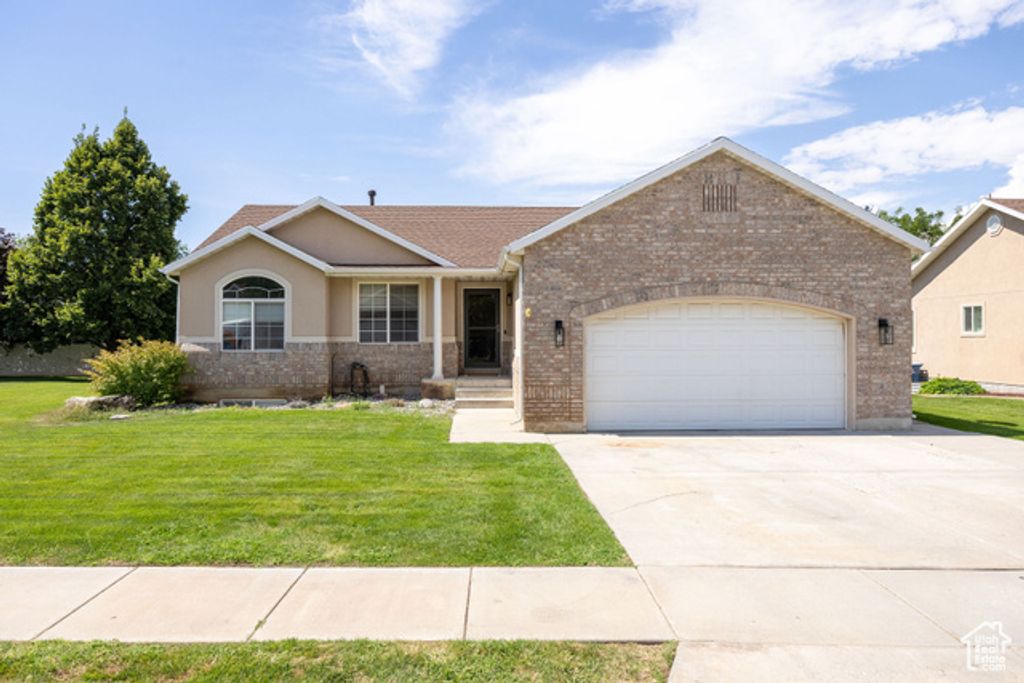 Image 2 of property listing at 2280 S 450 W, Perry, UT 84302