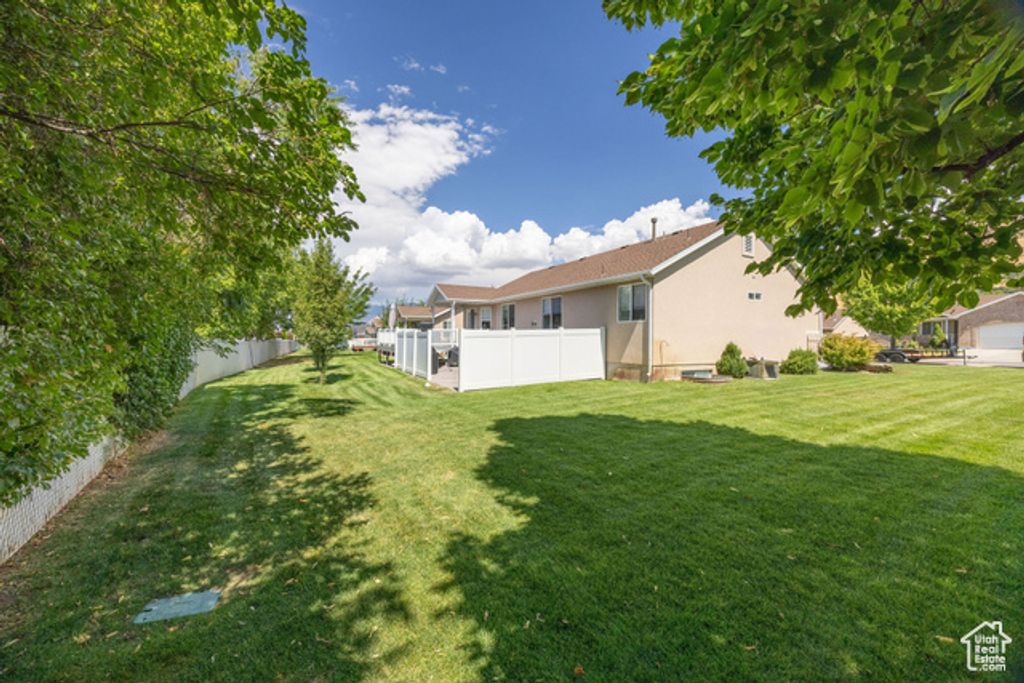 Image 37 of property listing at 2280 S 450 W, Perry, UT 84302