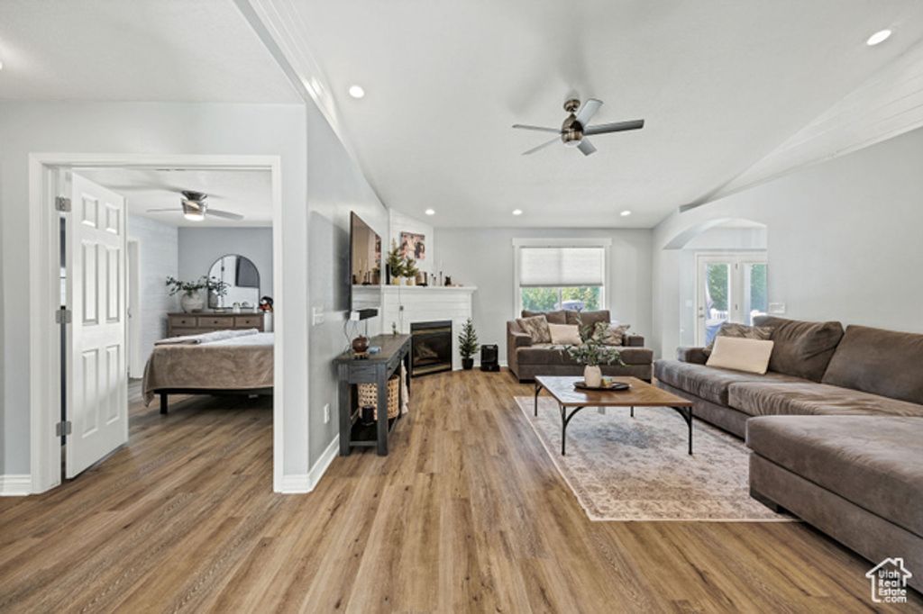 Image 5 of property listing at 2280 S 450 W, Perry, UT 84302
