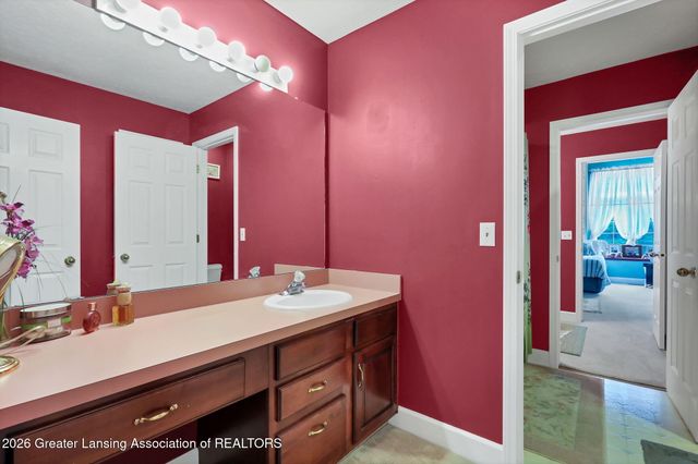 2831 River Pointe Drive, Holt, MI 48842