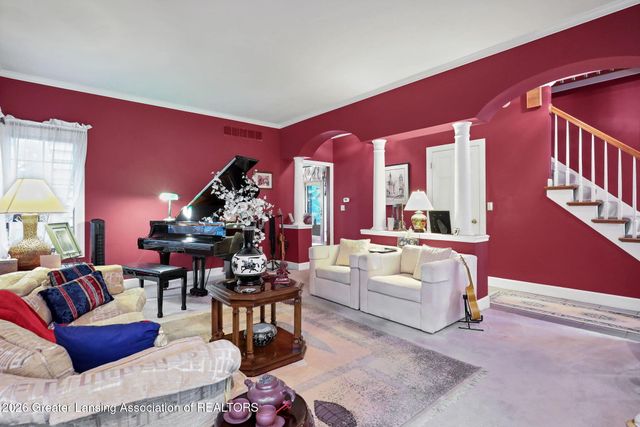2831 River Pointe Drive, Holt, MI 48842