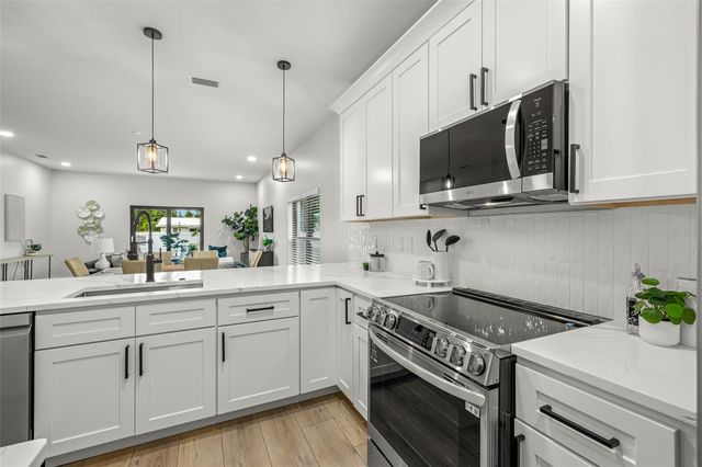4308 W GRAY STREET 2, Tampa, FL 33609