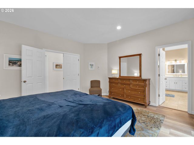 88017 S WINDJAMMER, Florence, OR 97439
