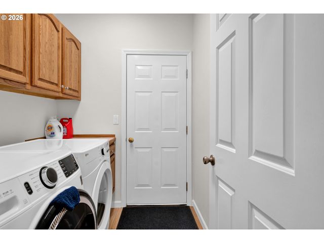 88017 S WINDJAMMER, Florence, OR 97439