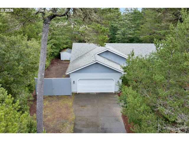 88017 S WINDJAMMER, Florence, OR 97439