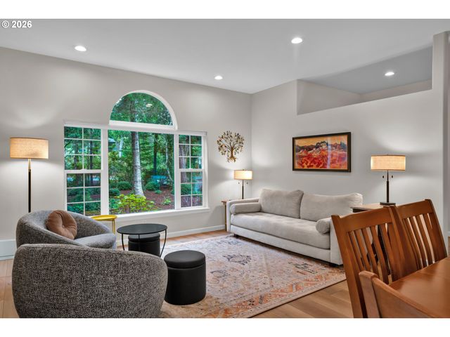 88017 S WINDJAMMER, Florence, OR 97439