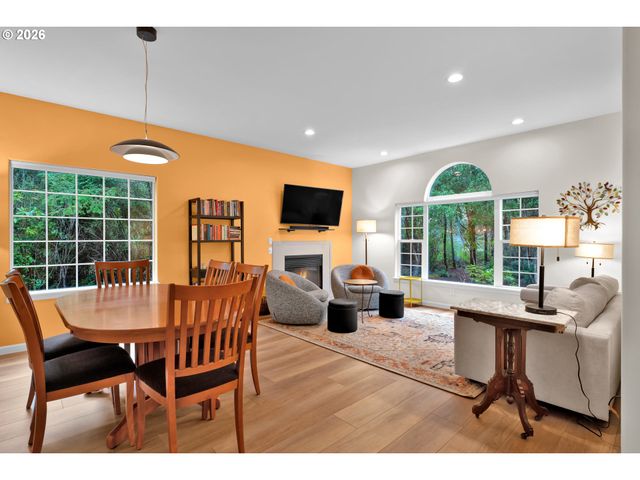 88017 S WINDJAMMER, Florence, OR 97439