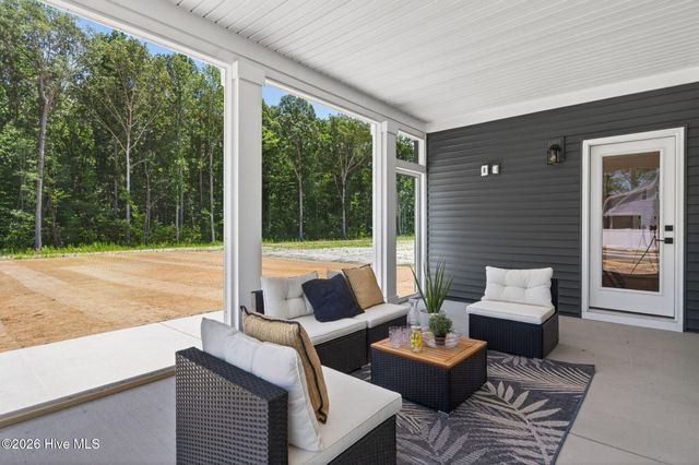 101 S Tall Pines Trail, Moyock, NC 27958