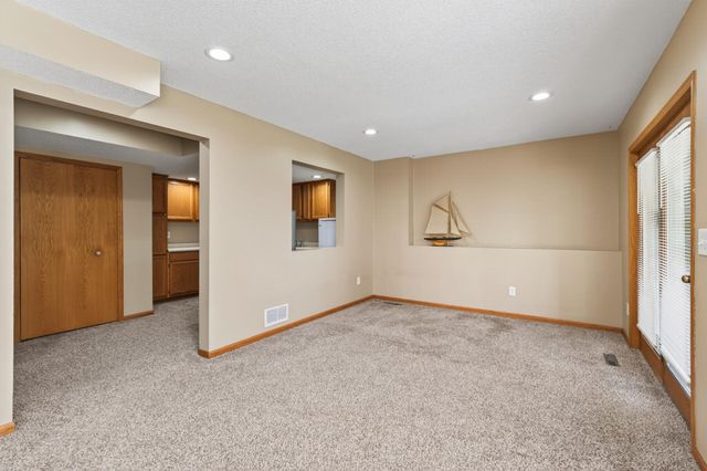 7060 137th Avenue NW, Ramsey, MN 55303