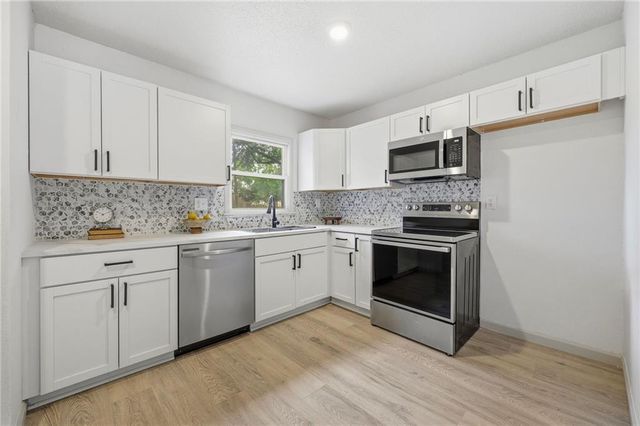 2901 S 26th Street, Kansas City, KS 66106