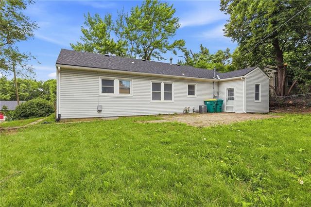 2901 S 26th Street, Kansas City, KS 66106