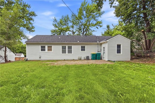 2901 S 26th Street, Kansas City, KS 66106