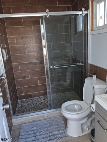 437 Buffalo Ave, Paterson City, NJ 07503