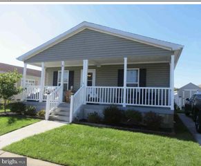 8 LYDIAN DRIVE, Williamstown, NJ 08094