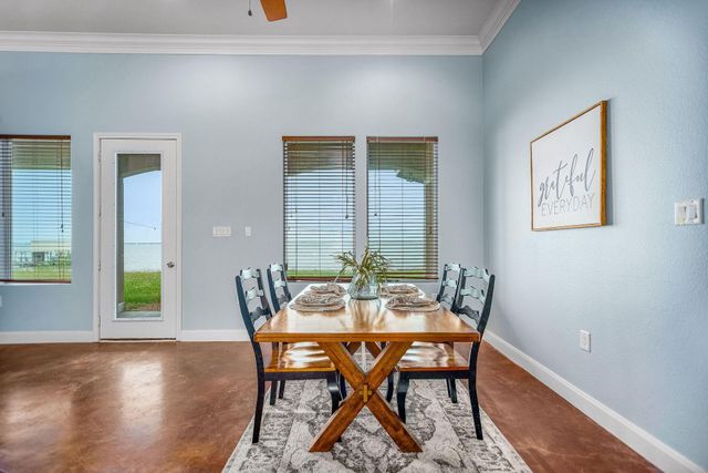842 County Road 478, Palacios, TX 77465