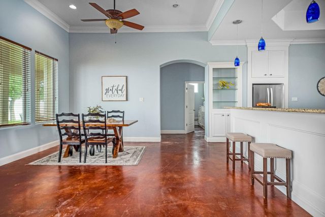 842 County Road 478, Palacios, TX 77465