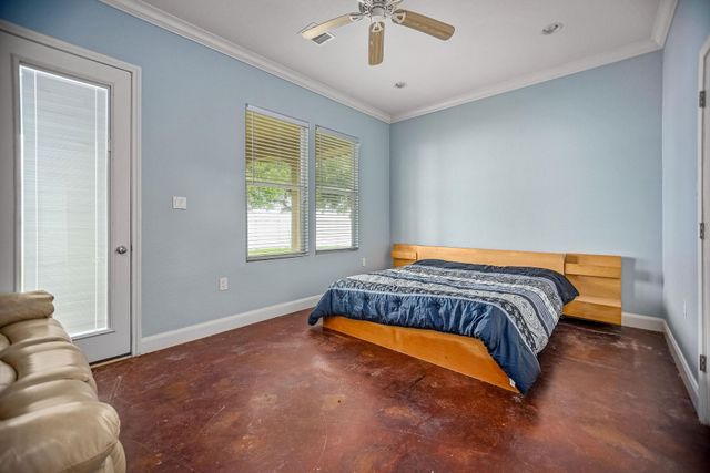 842 County Road 478, Palacios, TX 77465