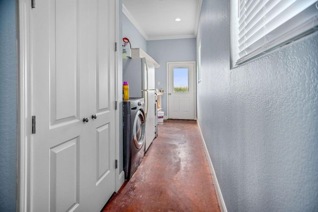 842 County Road 478, Palacios, TX 77465