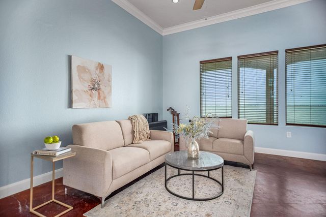 842 County Road 478, Palacios, TX 77465