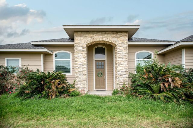 842 County Road 478, Palacios, TX 77465