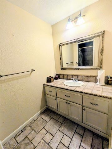 128 Elaine, Camden, AR 71701