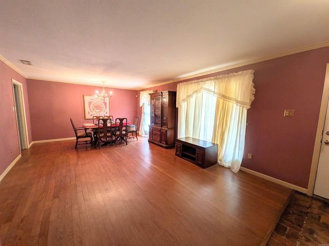 128 Elaine, Camden, AR 71701