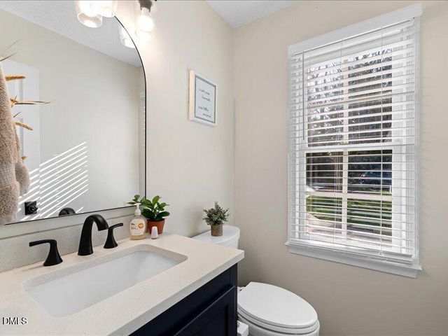 8625 Vanburgh Court, Raleigh, NC 27615