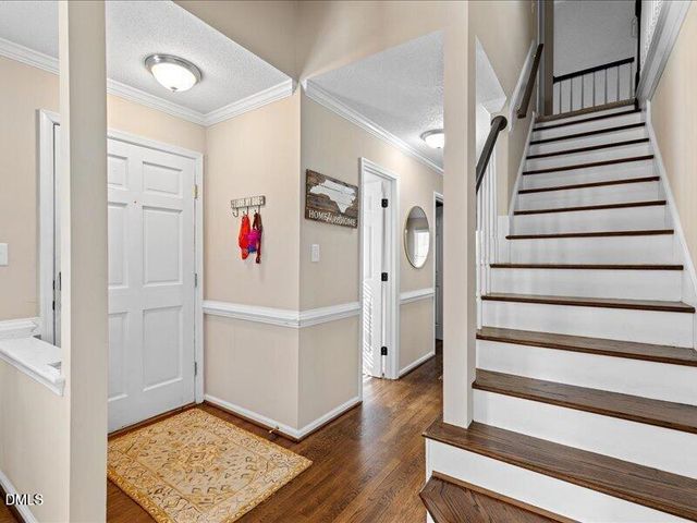 8625 Vanburgh Court, Raleigh, NC 27615
