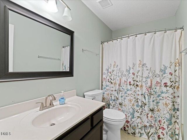 8625 Vanburgh Court, Raleigh, NC 27615