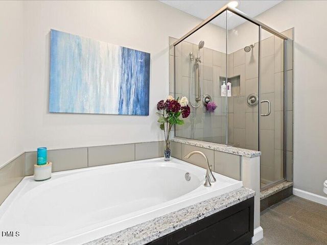 8625 Vanburgh Court, Raleigh, NC 27615