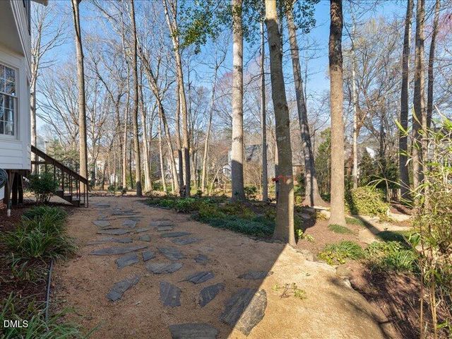 8625 Vanburgh Court, Raleigh, NC 27615