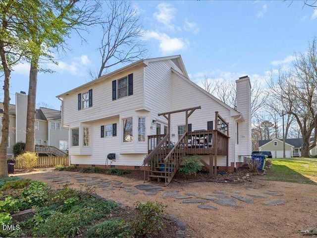 8625 Vanburgh Court, Raleigh, NC 27615
