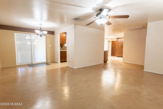 7110 E 34th Street E, Tucson, AZ 85710