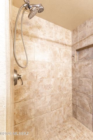 7110 E 34th Street E, Tucson, AZ 85710